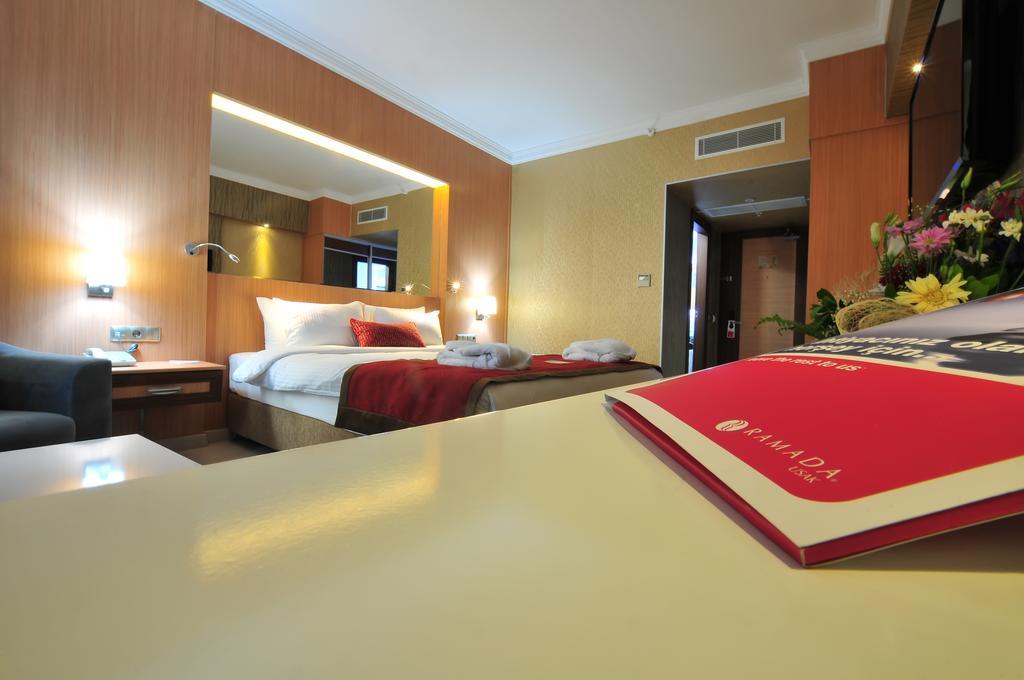Ramada Usak Room photo