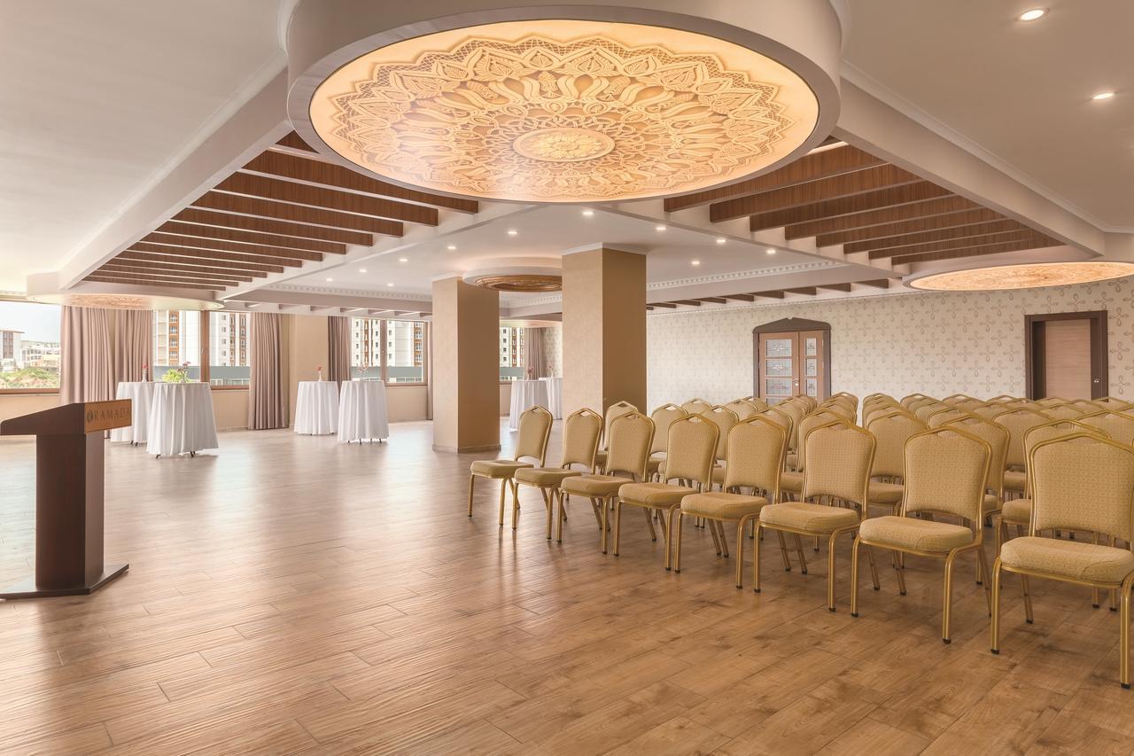 Ramada Usak Exterior photo